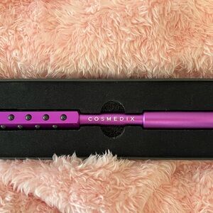 NIB Cosmedix Purple Facial Massage Roller